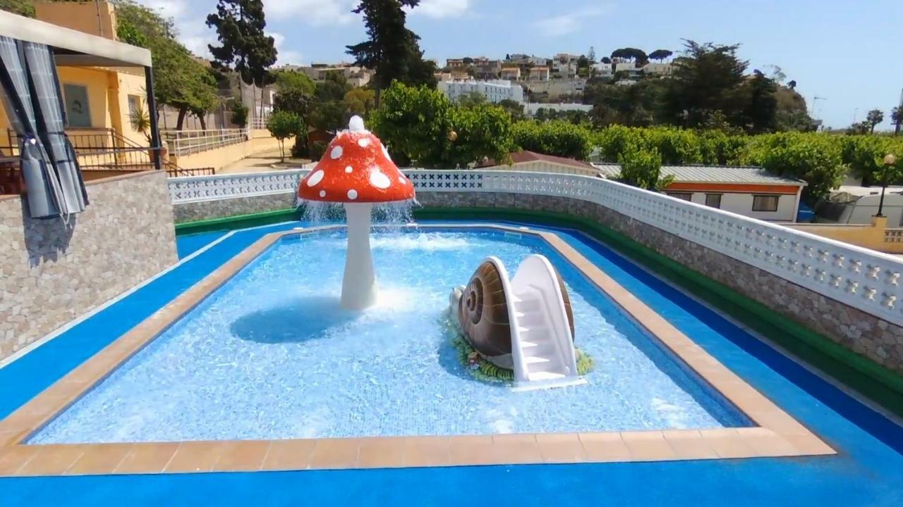 Camping Victoria Canet De Mar Exteriér fotografie
